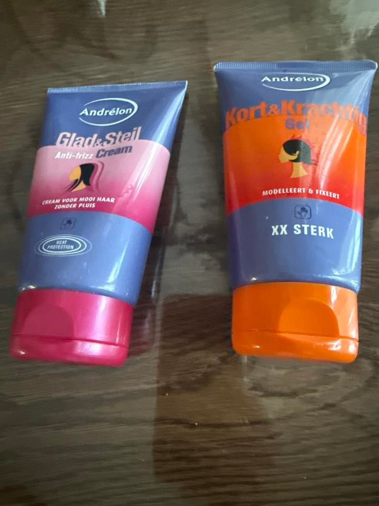 Andrelon Anti-frizz Crème - Glad & Steil (30 stuks), Ophalen of Verzenden, Nieuw, Haarverzorger of -hersteller