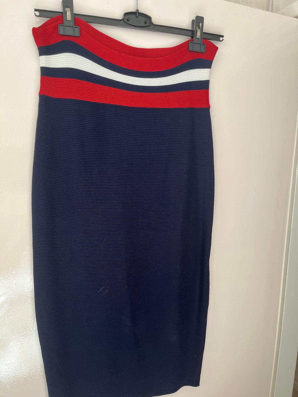 Nikkie donkerblauwe kokerrok maat 38 met rood/witte boord, Maat 38/40 (M), Blauw, Ophalen of Verzenden, Zo goed als nieuw