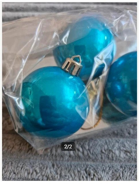 4 baby blauwe kerstballen h, Diversen, Onbekend, Ophalen of Verzenden, Zo goed als nieuw, Losse verkoop