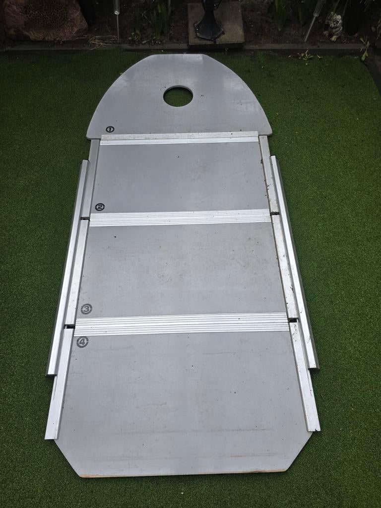 Inlegbodem, Watersport en Boten, Ophalen, Ankeren en Afmeren, Zeilboot of Motorboot