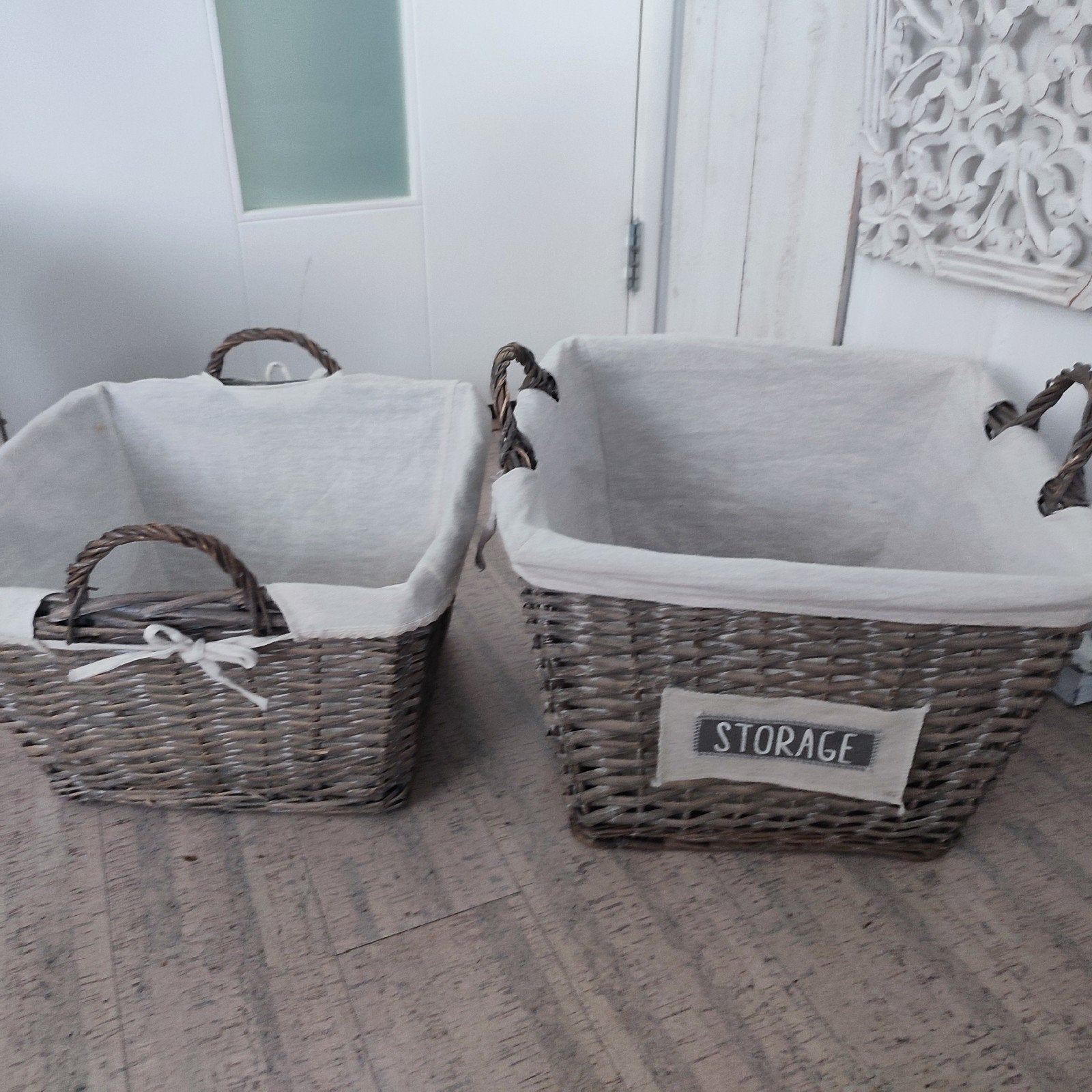 Vierkante rieten mand greywash ecru voering €17,50 p. st, Ophalen of Verzenden, Vierkant, Riet