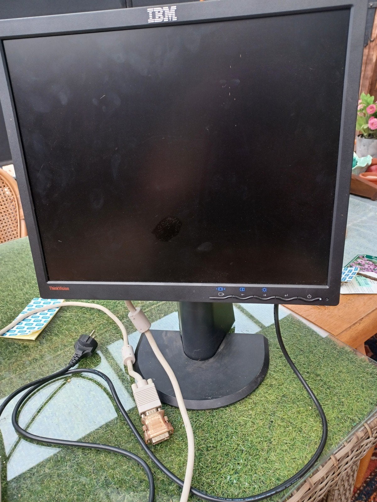 IBM ThinkVision Monitor - MT-21568, Kantelbaar, Ophalen of Verzenden, IBM, LED