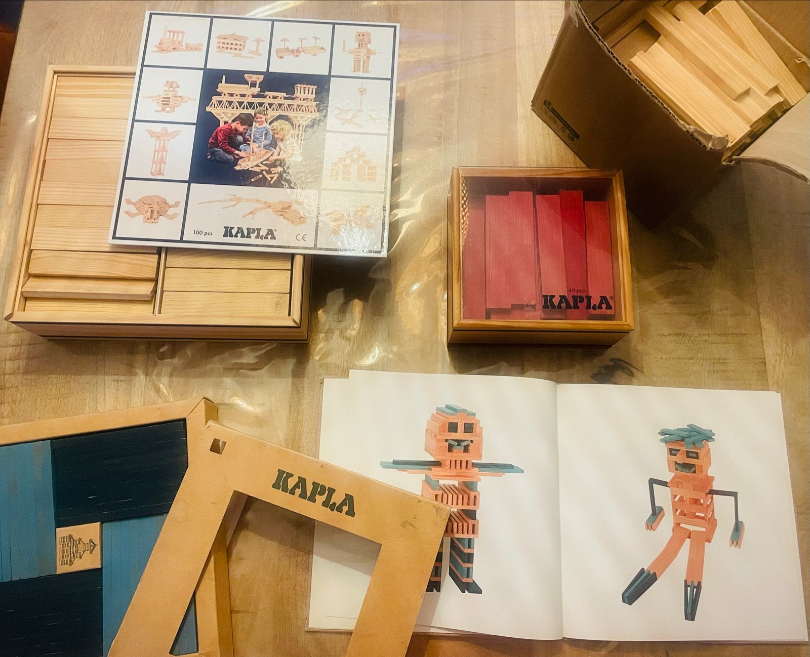 Grote Kapla set: rood, blauw, blank hout + bouwboek, Ophalen, Gebruikt, Overige merken