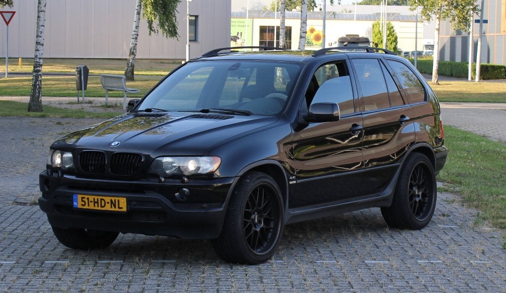 BMW X5 4.4 I | V8 | AUTOMAAT | CARPLAY | XENON | BLACK, Automaat, Zwart, Particulier, 147 €/maand