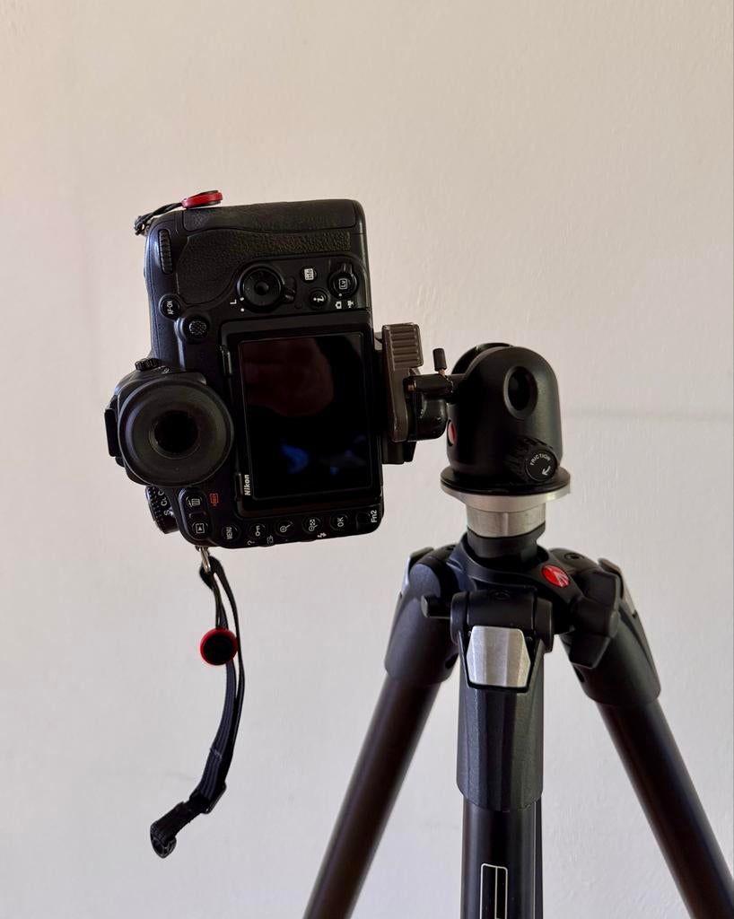 Manfrotto 055XDB statief met 496RC2 kogelbalhoofd, Audio, Tv en Foto, Fotografie | Statieven en Balhoofden, Gebruikt, 150 tot 175 cm