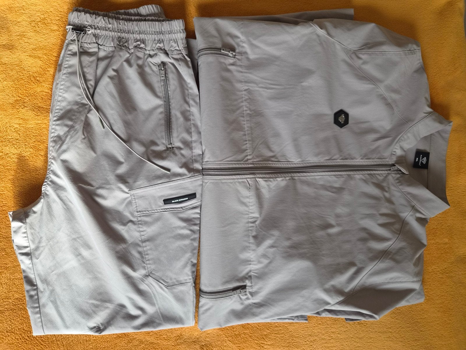 Black Bananas set: vest en broek - Maat XXL (valt als XL), Ophalen of Verzenden