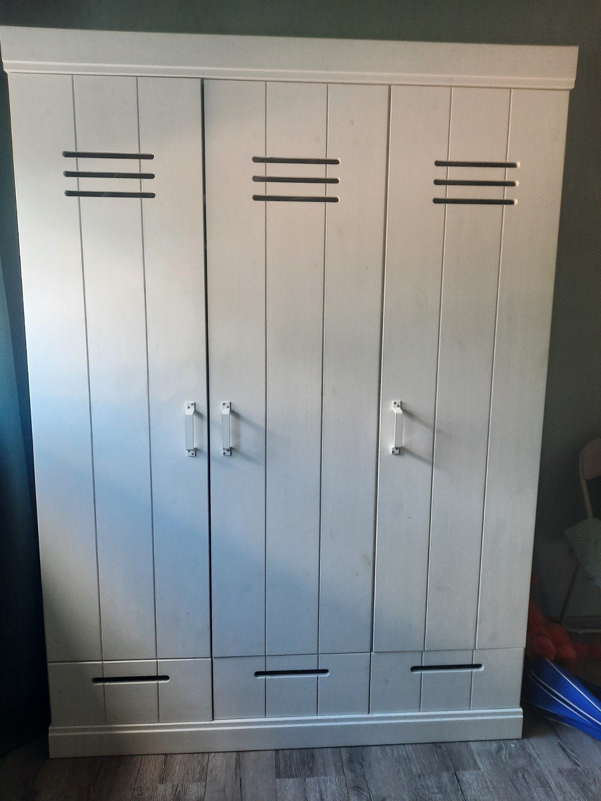 Woood Connect kast - Wit grenenhout - 3 deurs, Gebruikt, 100 tot 150 cm, 50 tot 75 cm, Ophalen