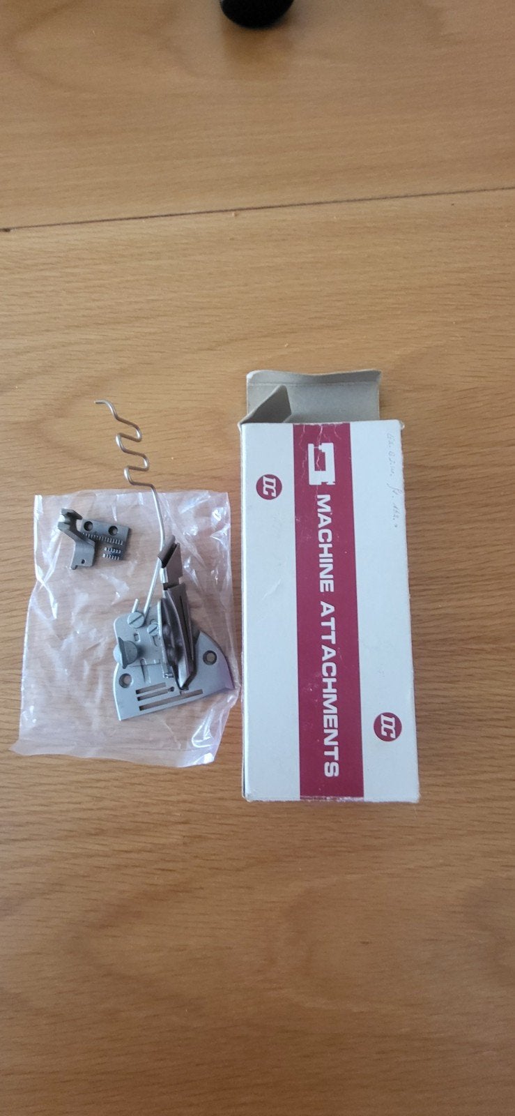 Naaimachine Toebehoren - Machine Attachments, Hobby en Vrije tijd, Ophalen of Verzenden, Nieuw, Toebehoren, Overige merken