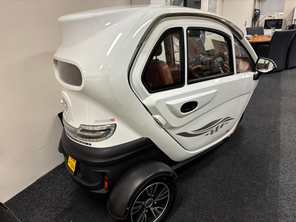 Move Vigorous overdekte scooter weinig km, Ophalen of Verzenden, Zo goed als nieuw, Elektrisch