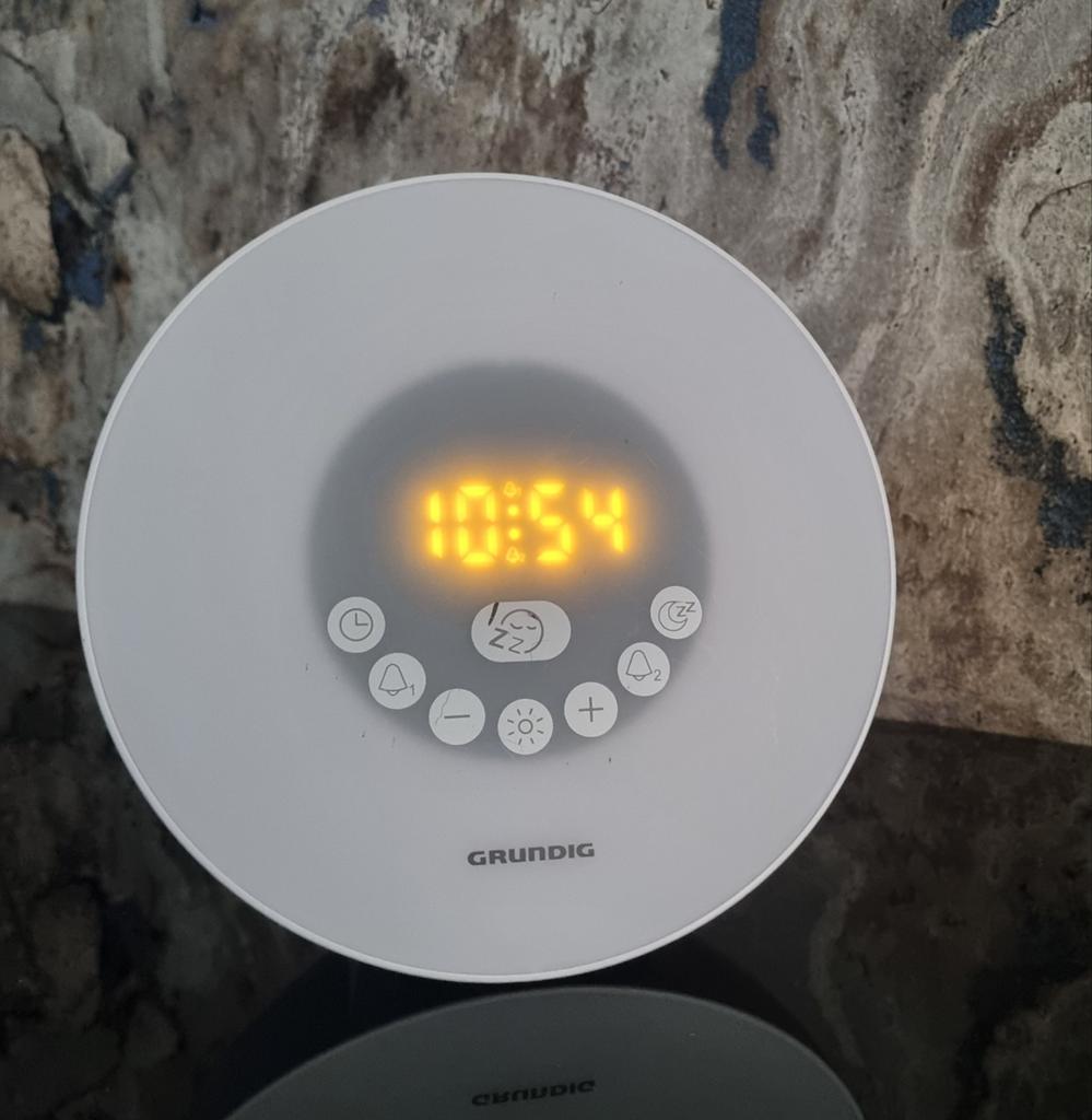 GRUNDIG wake-up light, Witgoed en Apparatuur, Wekkers, Ophalen, GRUNDIG, Info@grundig.com, Grundig Intermedia GmbH, Duitsland