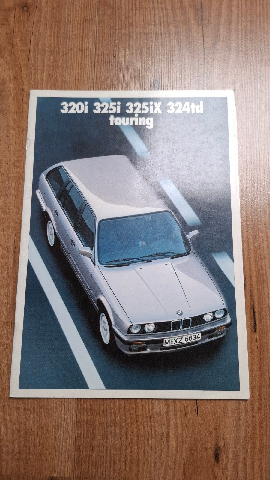 Bmw 3 serie e30 touring brochure folder div modellen, Boeken, Ophalen of Verzenden, Zo goed als nieuw, BMW