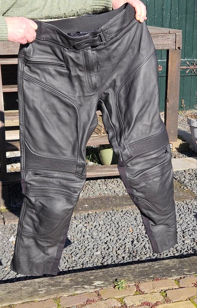 Leren motorbroek dames maat 44, Ophalen of Verzenden, Tweedehands, Dames, Broek | leer