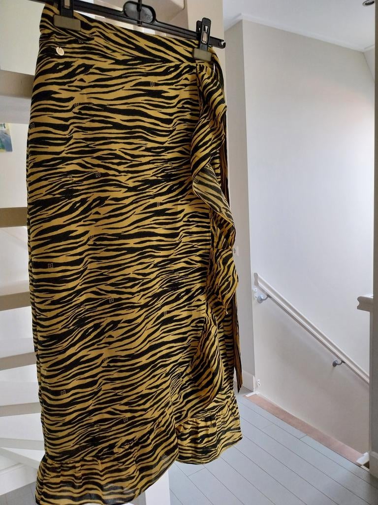 Nikkie x Kate Moss wikkelrok zebraprint maat 36, Geel, Ophalen of Verzenden, Zo goed als nieuw, Nikkie