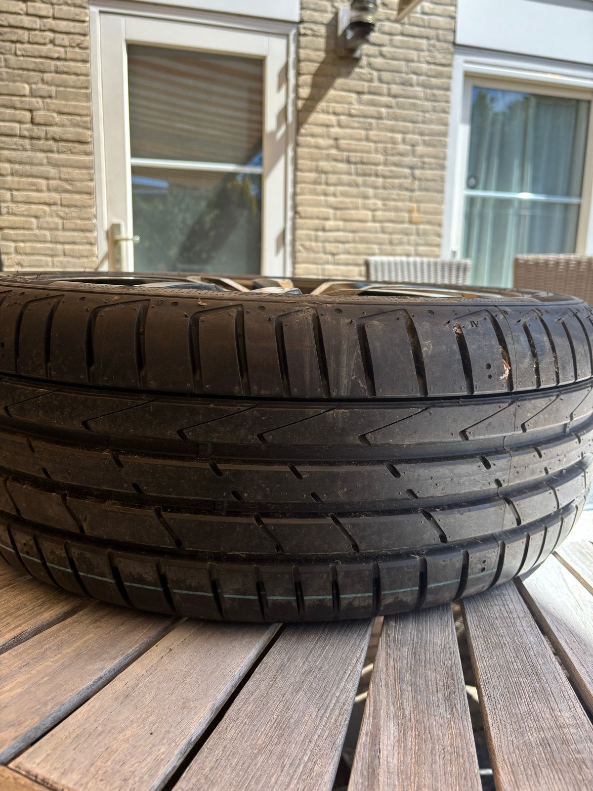 Volkswagen Golf 7 17 inch velg + nieuwe Hankook band, Auto-onderdelen, Gebruikt, Banden en Velgen, 17 inch, Personenwagen