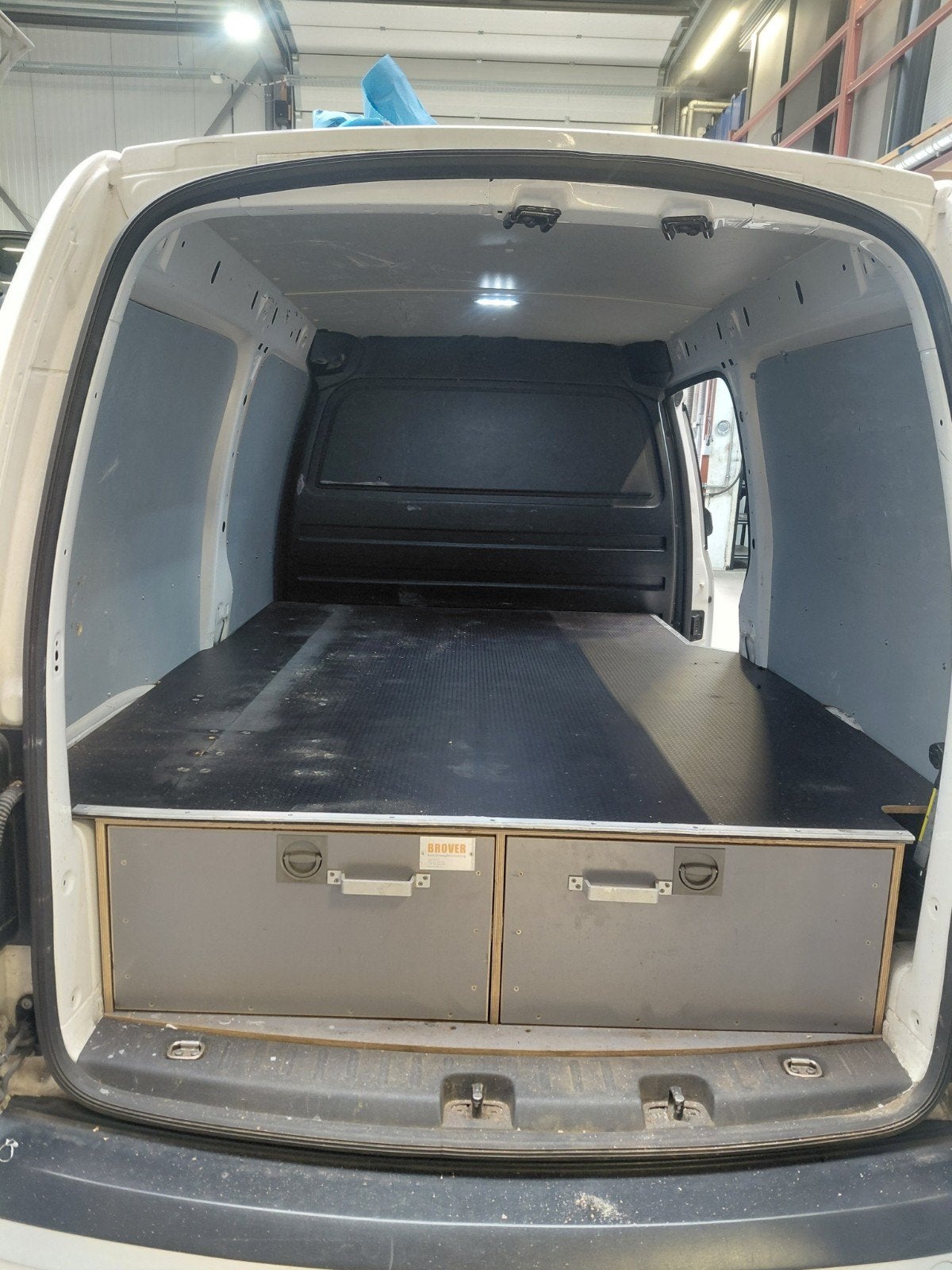vw caddy custom inrichting, Ophalen