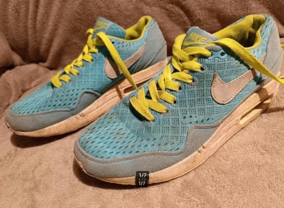 Nike Air Max maat 37 (23,5cm), Gebruikt, Ophalen of Verzenden, Hardloopschoenen, Nike
