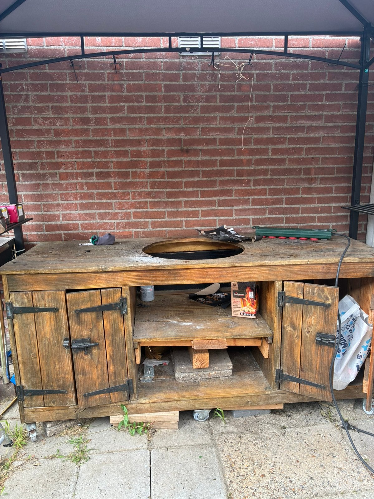 Kamado large kast, Tuin en Terras, Ophalen of Verzenden, Zo goed als nieuw, Houtskool