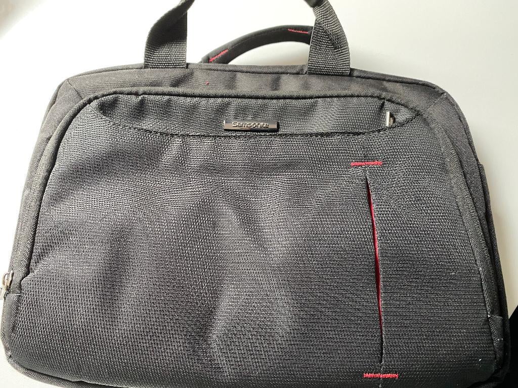 Samsonite tas voor laptop/tablet, Computers en Software, Laptoptassen, Gebruikt, Trolleytas, 17 inch of meer, Ophalen of Verzenden