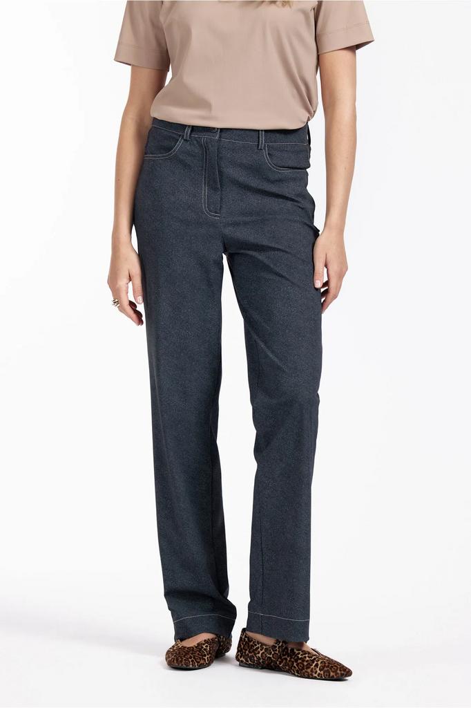 Studio Anneloes Nora denim broek black travelstof mt XL, Zwart, Maat 46/48 (XL) of groter, Ophalen of Verzenden, Zo goed als nieuw