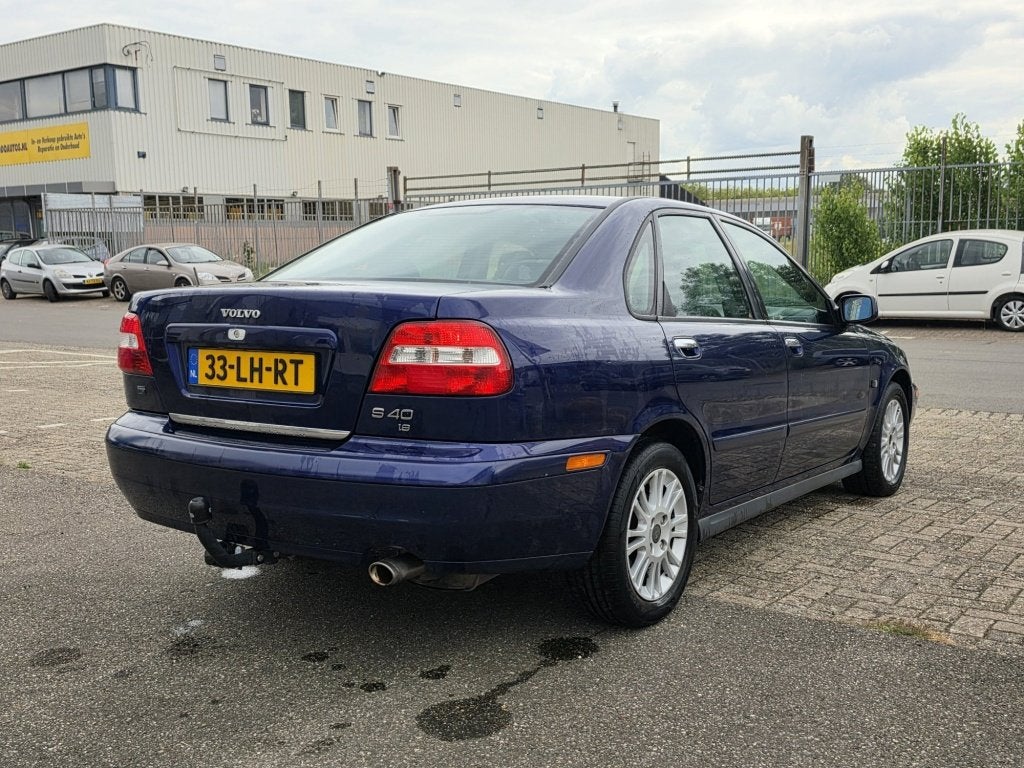 Volvo S40 1.8 Europa Airco 122dkm Nieuwe APK ✅ (bj 2003), Auto's, 13 km/l, Gebruikt, 4 cilinders, Blauw
