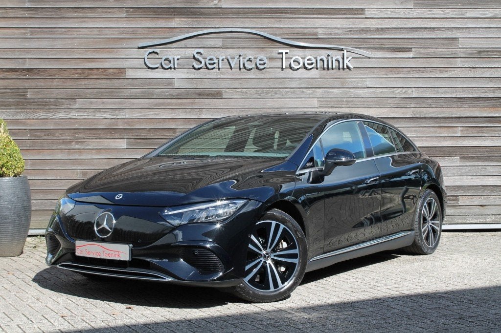 Mercedes-benz EQE 300 Avantgarde, TREKHAAK!, Auto's, Automaat, Gebruikt, Huisgarantie, Met garantie (alle)