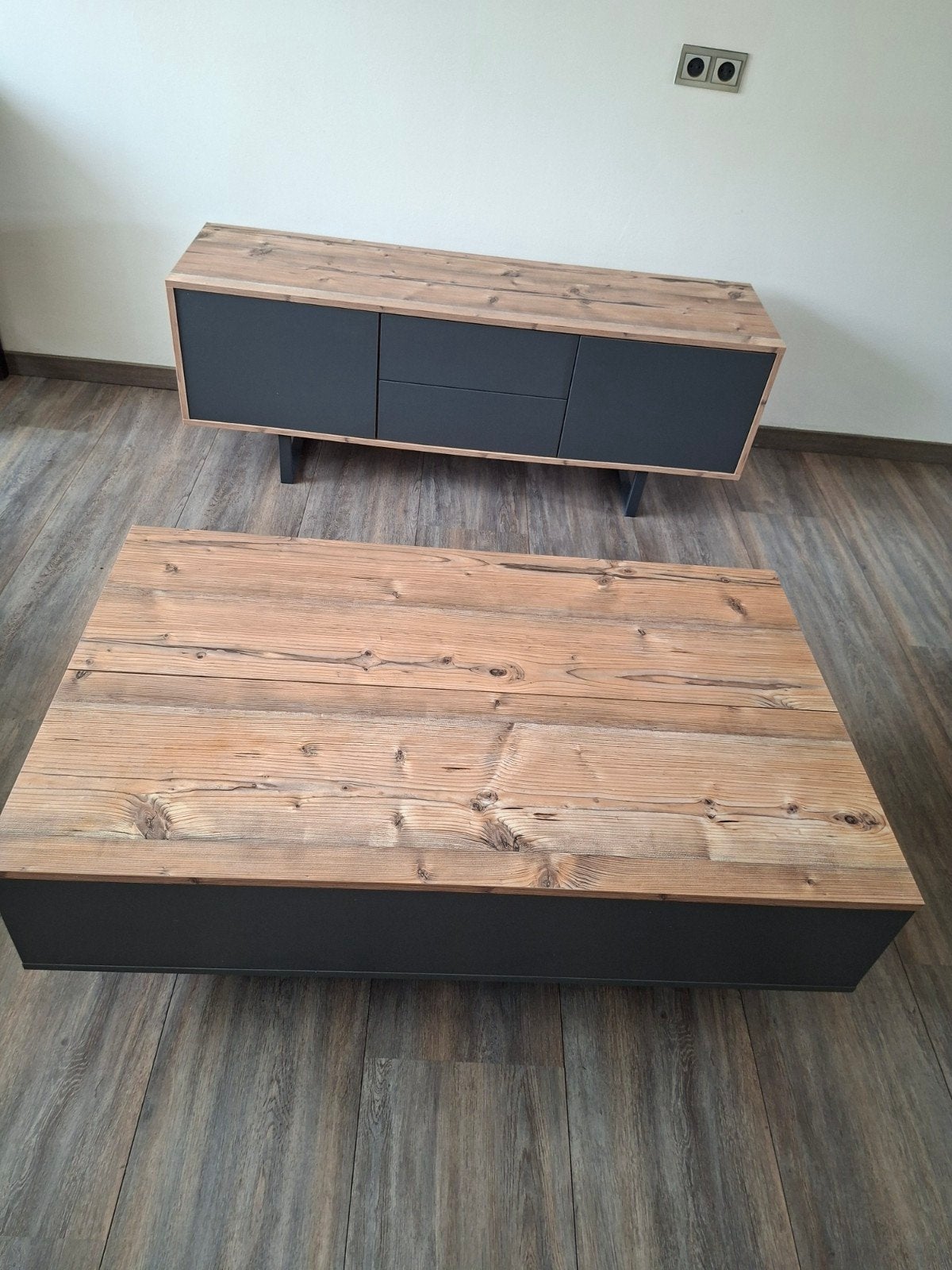 Salontafel en dressoir set met opbergruimte, Ophalen