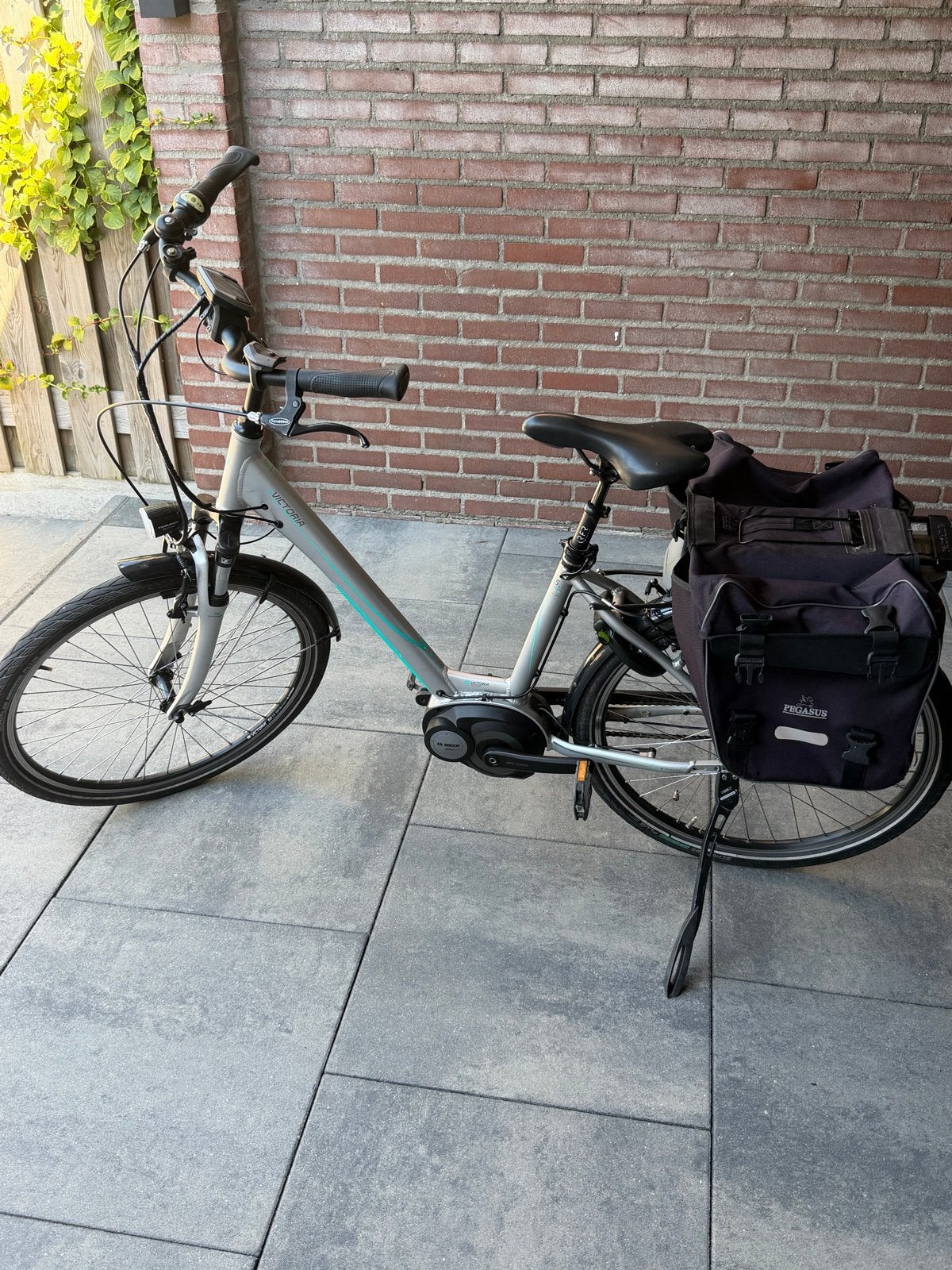 Victoria e-Trekking E-bike met Bosch, Fietsen en Brommers, Elektrische fietsen, Gebruikt, 51 tot 55 cm, 50 km per accu of meer