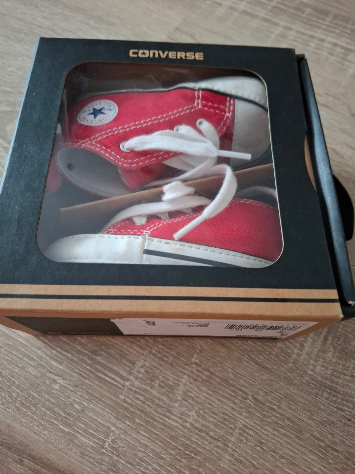 Converse babyschoentjes rood maat 19, Schoentjes, Converse, Jongetje of Meisje, Ophalen of Verzenden