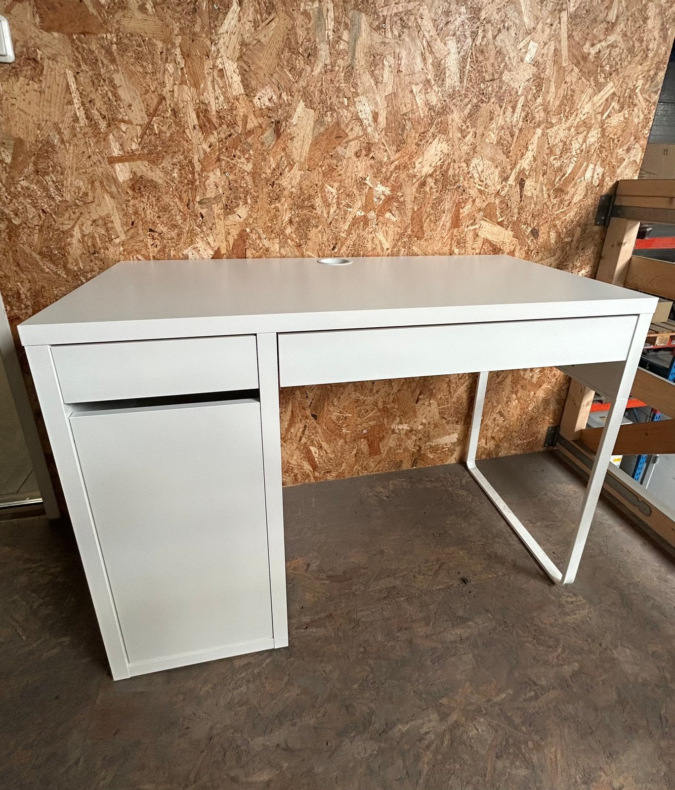 Ikea Micke bureau wit, Huis en Inrichting, Bureaus, Ophalen, Zo goed als nieuw