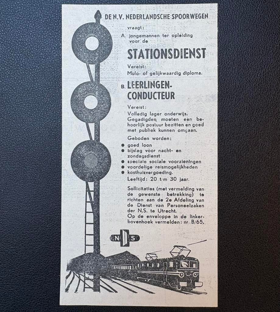 Oude vacature NS ‘Stationsdienst’ (1956), Ophalen of Verzenden, Gebruikt, Trein