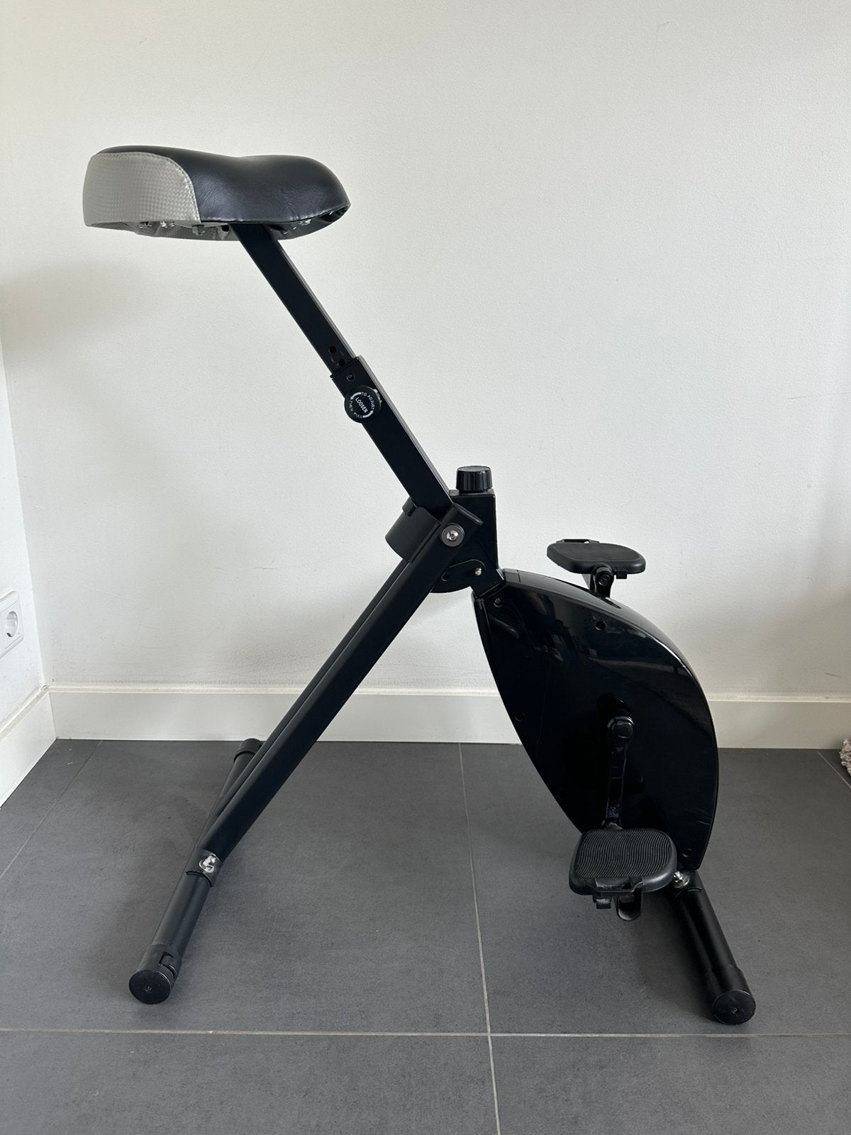 Bureaufiets, Sport en Fitness, Ophalen, Zo goed als nieuw, Hometrainer