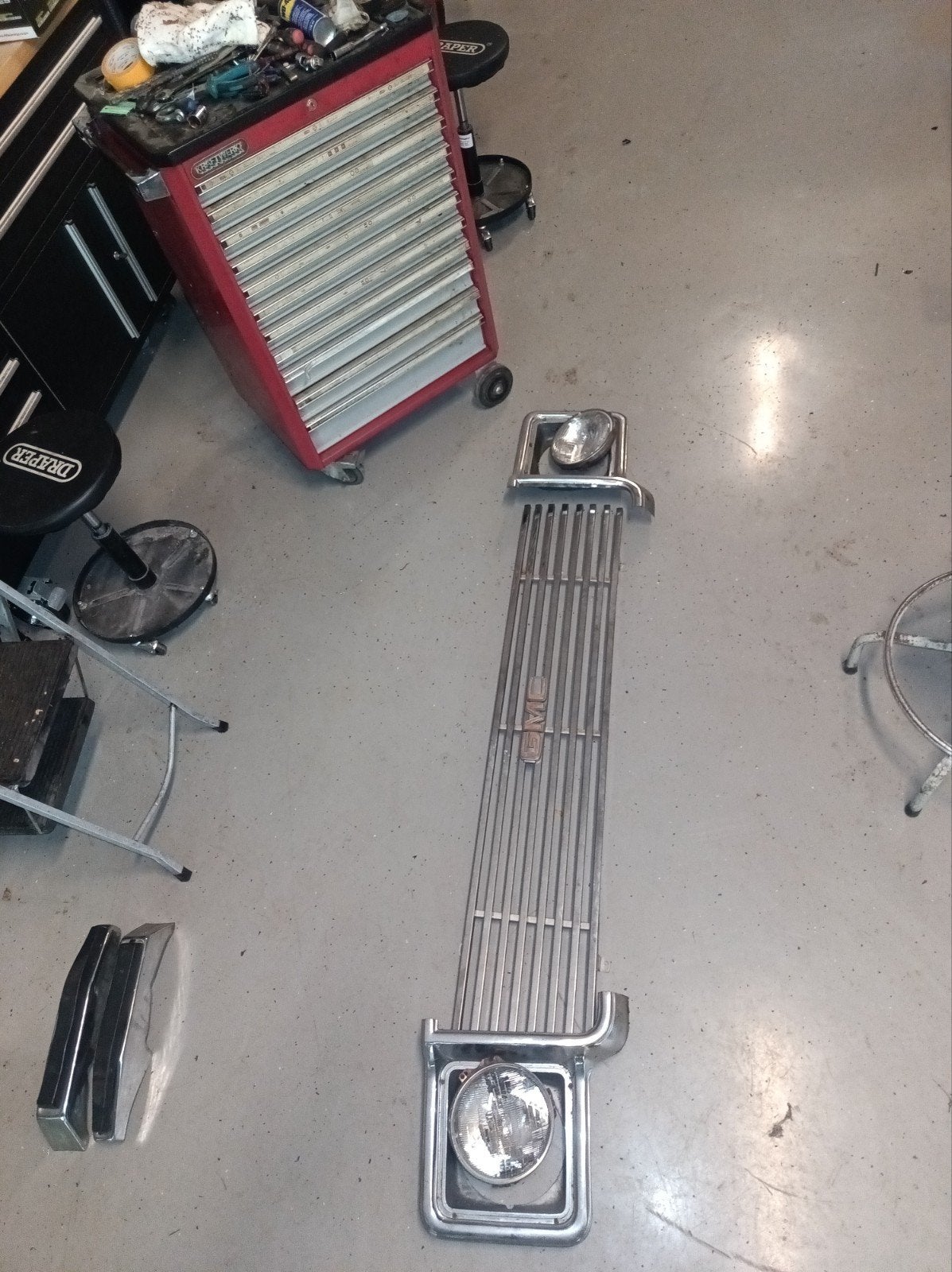 grill met koplampen Chevrolet square body, Ophalen, Chevrolet