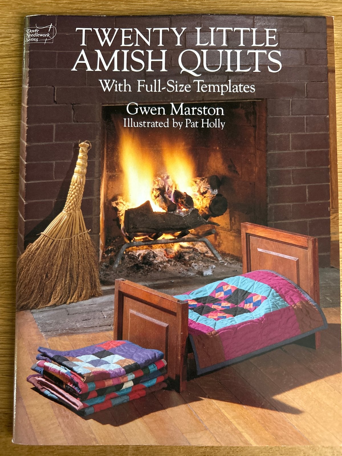 Gwen Marston - Twenty Little Amish Quilts, Boeken, Hobby en Vrije tijd, Ophalen of Verzenden, Zo goed als nieuw, Borduren en Naaien