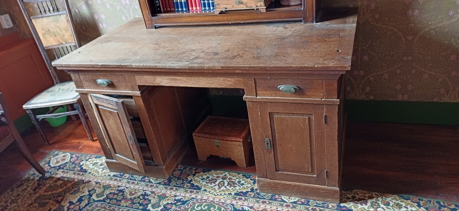 Eiken Bureau, Ophalen, Gebruikt