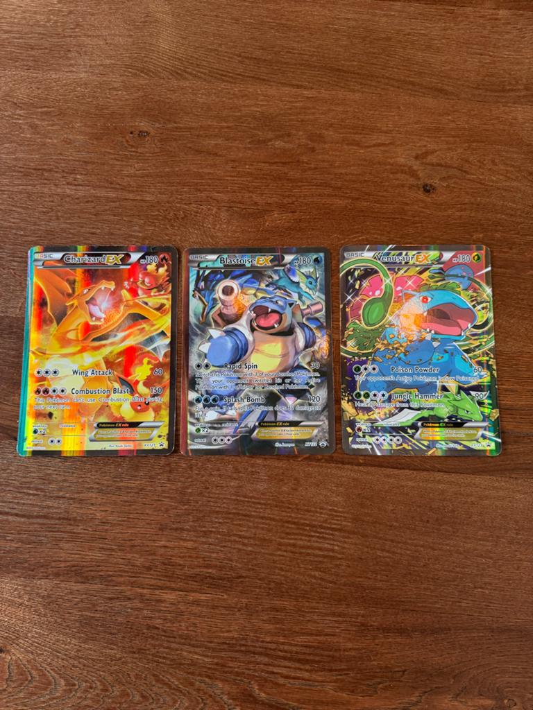 Pokémon Jumbo Promo Kaarten: Charizard, Venusaur, Blastoise, Hobby en Vrije tijd, Verzamelkaartspellen | Pokémon, Zo goed als nieuw