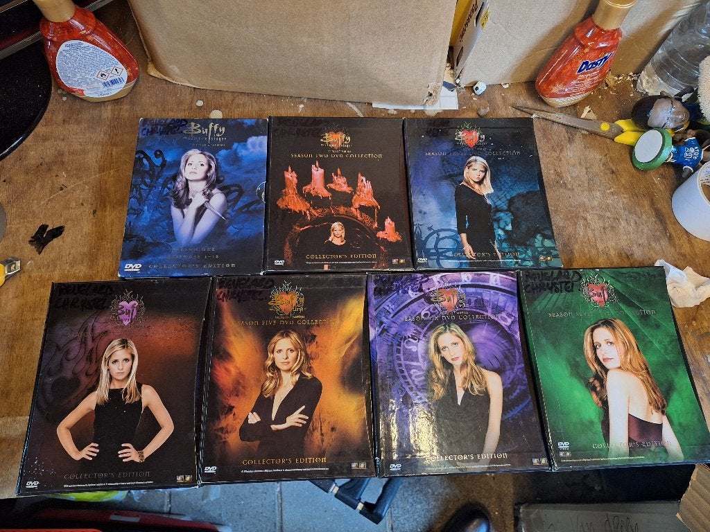 Dvd verzameling 7 seizoenen Buffy the vampire Slayer, Alle leeftijden, Ophalen of Verzenden, Zo goed als nieuw