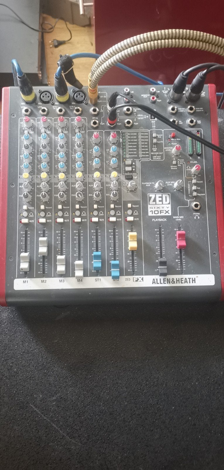 Allen & Heath ZED-10FX Mixer - Zo goed als nieuw, Ophalen of Verzenden, Zo goed als nieuw, Minder dan 5 kanalen, Microfooningang