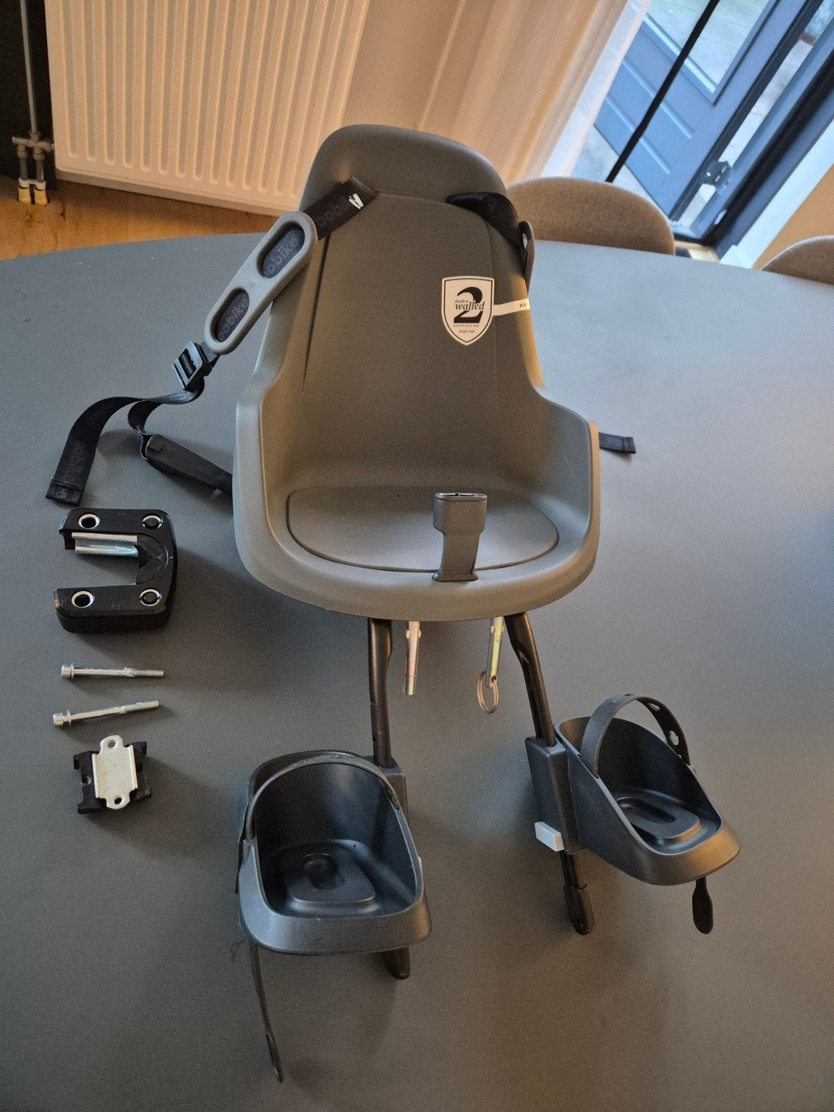 Bobike One Mini urban grey - voorzitje in nieuwstaat, Ophalen, Zo goed als nieuw