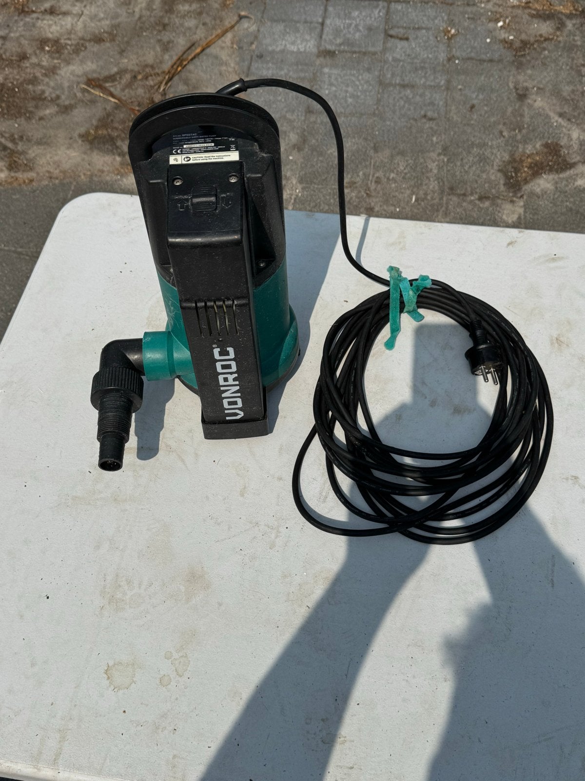 VONROC SP507AC Vuilwaterpomp 750W, Ophalen of Verzenden
