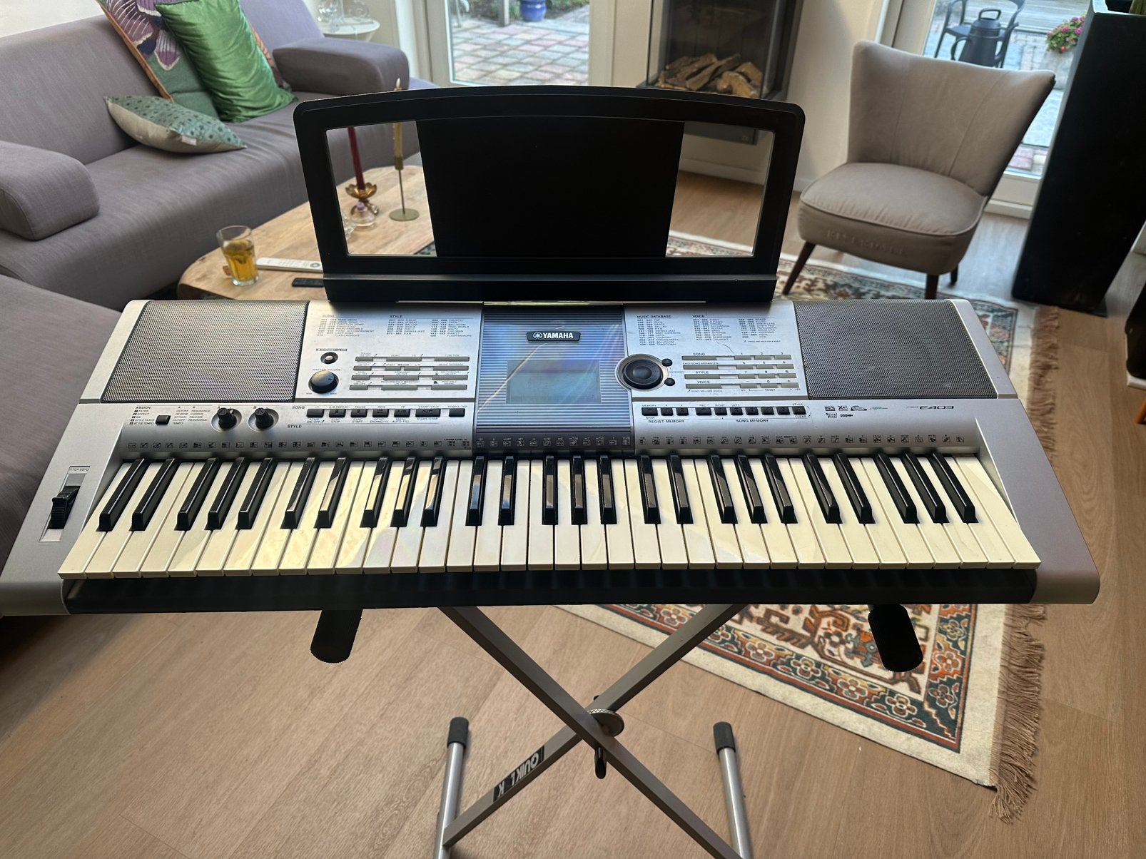Yamaha PSR-E403 Keyboard, Ophalen of Verzenden, Zo goed als nieuw, 61 toetsen, Yamaha