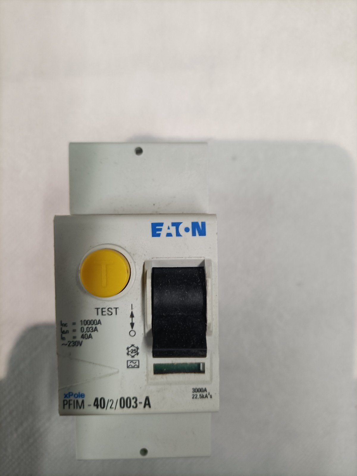 Eaton PFIM-40/2/003-A aardlekschakelaar 2-polig 40A, Ophalen of Verzenden, Zo goed als nieuw, Eaton, Aardlekschakelaar