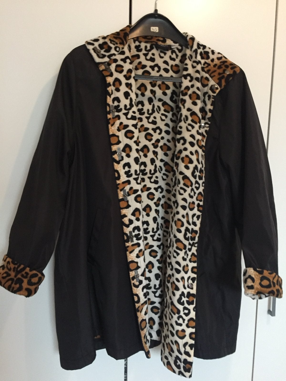 Esmara Zwarte Jas met Luipaardprint Voering - Maat XL, Kleding | Dames, Ophalen of Verzenden, Zo goed als nieuw, Maat 46/48 (XL) of groter