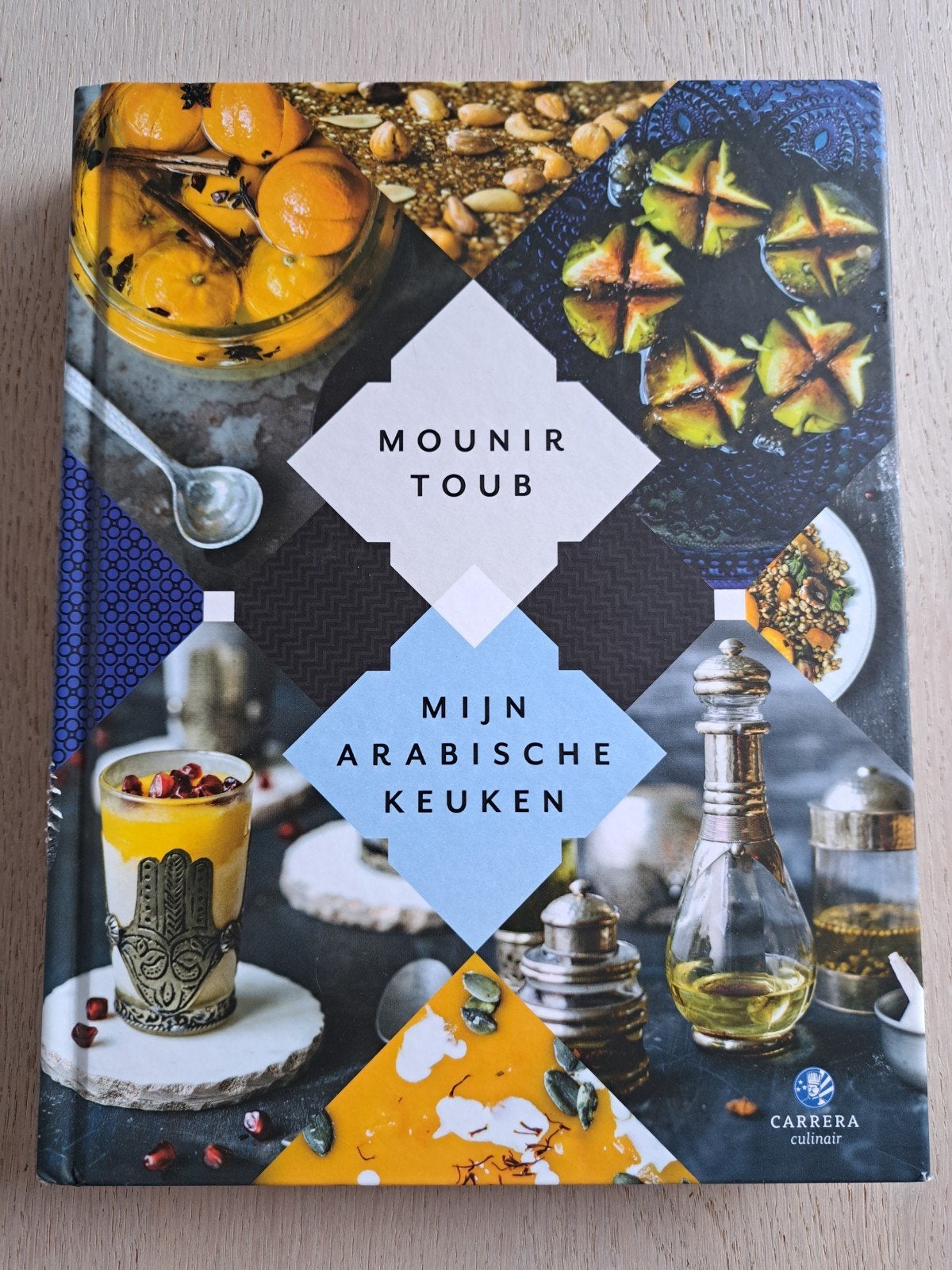 Mijn Arabische keuken - Mounir Toub

Hardcover in uitstekend, Boeken, Ophalen of Verzenden, Zo goed als nieuw, Midden-Oosten en Marokko