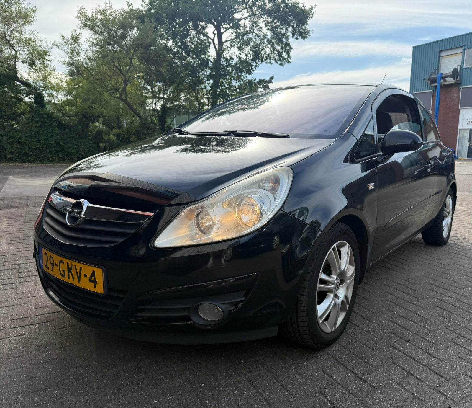 Opel Corsa1.4 2008 leuke auto enkel motor tikt, Zwart, Bedrijf, 1364 cc, Corsa