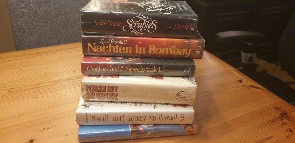 6 Oudere boeken nieuw in plastic (1)., Boeken, Ophalen of Verzenden, Nieuw