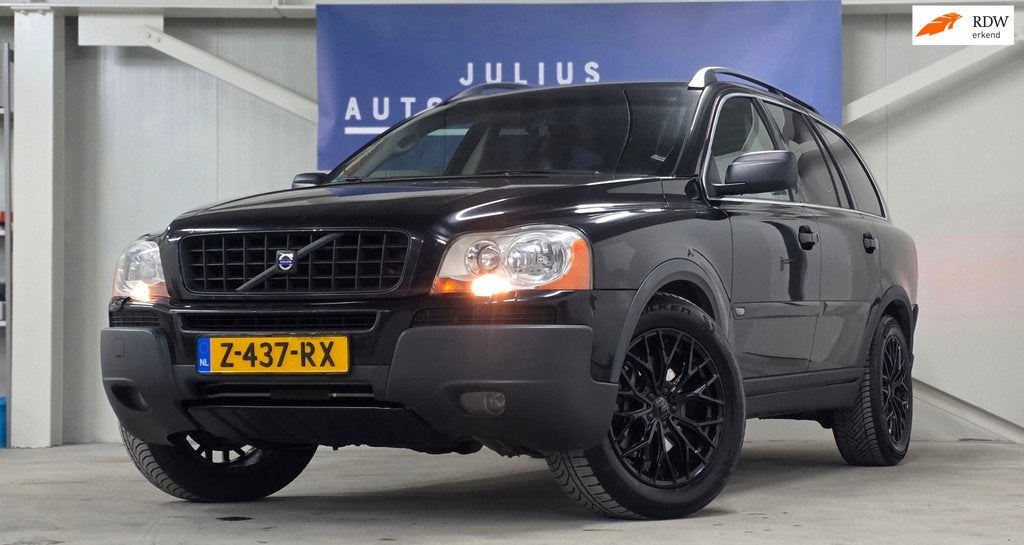Volvo XC90 4.4 V8 Executive 7P Trekhaak Leer Premium Sound N, Auto's, Volvo, 138 €/maand, Zwart, Leder, Bedrijf