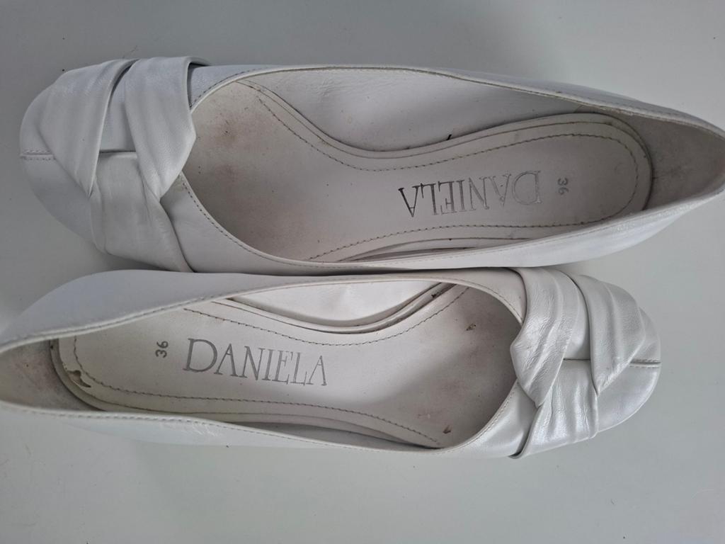 Witte ballerina's van DANIELA, maat 36, DANIELA, Wit, Gedragen, Ballerina's