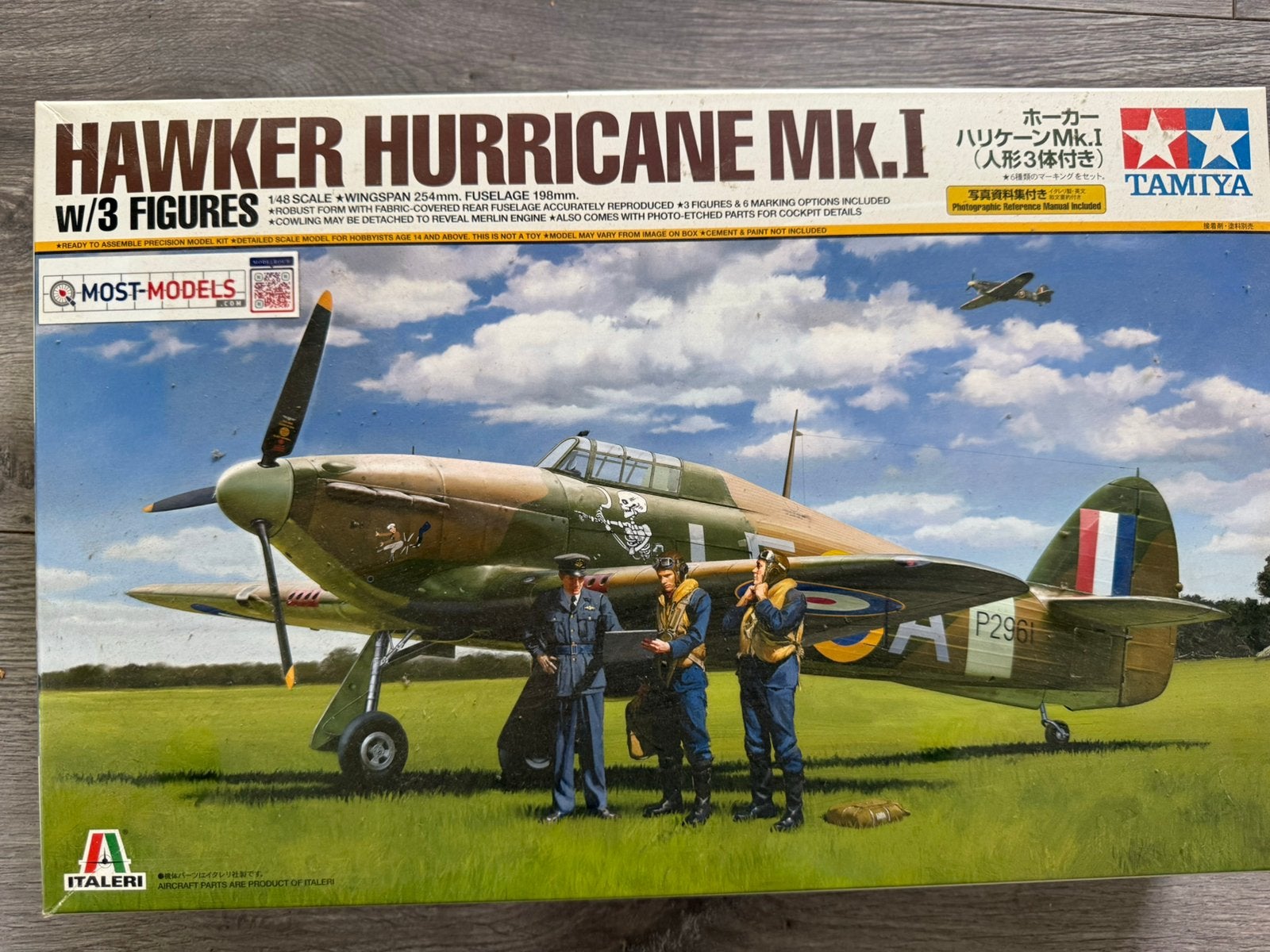 Tamiya 1/48 Hawker Hurricane (37011) w/3 figures, Ophalen of Verzenden, Zo goed als nieuw, Groter dan 1:72, Overige merken