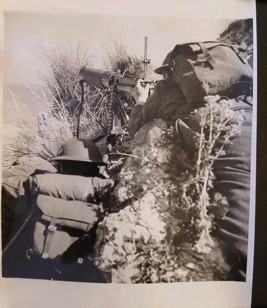 Britse Persfoto Vickers MG Wo2, Verzamelen, Militaria | Tweede Wereldoorlog, Ophalen of Verzenden, Engeland, Embleem of Badge