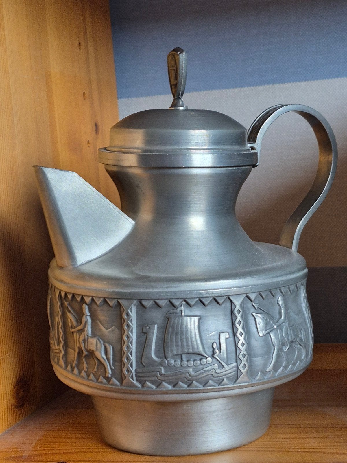 Vintage Snorre Norsk Tinn Pewter Kan met Vikingmotieven, Ophalen of Verzenden
